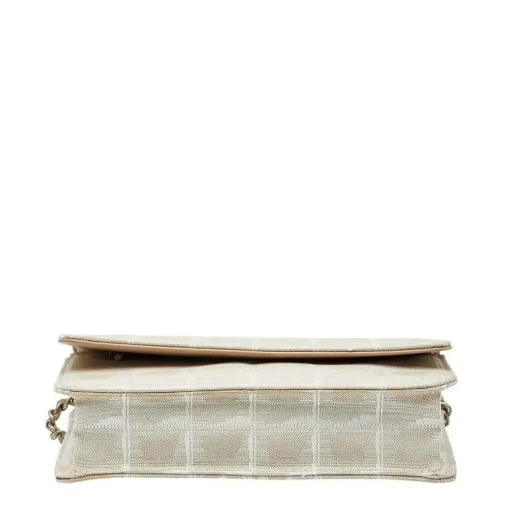 Chanel Travel Line Wallet On Chain #232422C99B - Picture 3 of 9